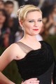 Kirsten Dunst sikkes kontyot választott.