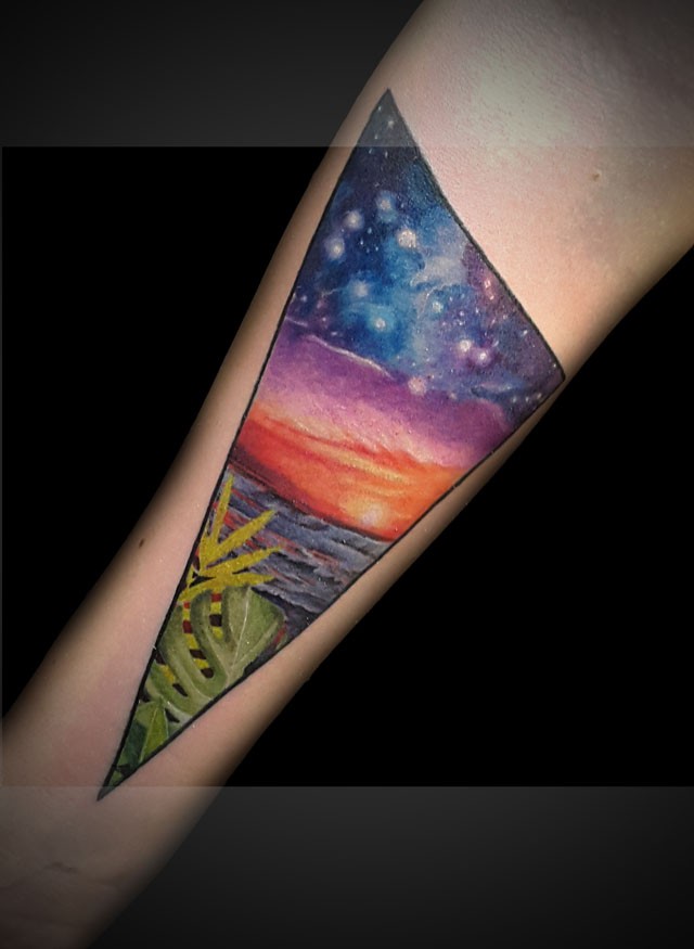 tetoválás, tetováló szalon, wonderland, wonderland tattoo, tetováló lányok, tetkó