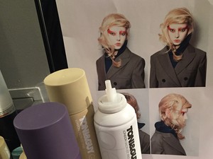 Modern punkos dívák Vivienne Westwood bemutatóján