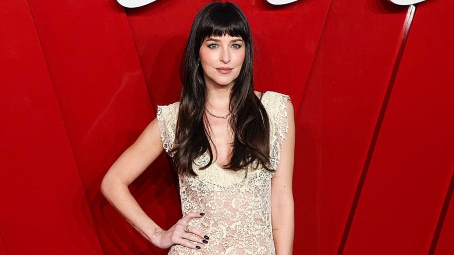 Dakota Johnson meztelenruhája maga az álom