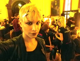 Ilyen lett a hajam és sminkem..előbbi természetesen kollégáim, a Toni&Guy munkája, utóbbi Lan Nguyen sminkmesteré. 