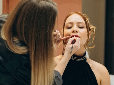 Hatalmas sikerrel zajlott a Lipbar by Toman x MINNAE – The Art of Smile esemény