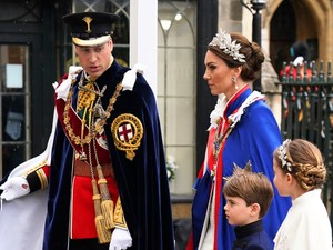 Fontos elvárásnak kell megfelelnie Katalin hercegné és Vilmos herceg gyermekeinek: enélkül nem végezhetik el királyi feladataikat sem
