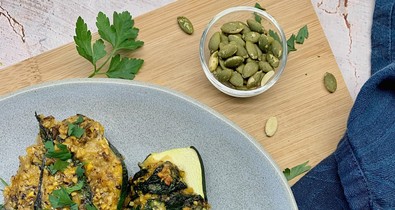 Ez a töltött cukkini tökéletes meglepetés - Anyák napi mentes finomságok #2 Madarász Kinga – vegán életmód és táplálkozási tanácsadó ajánlásával