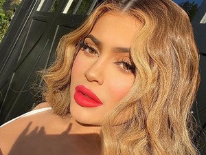 Nem hinnéd: ilyen rövid most Kylie Jenner haja valójában