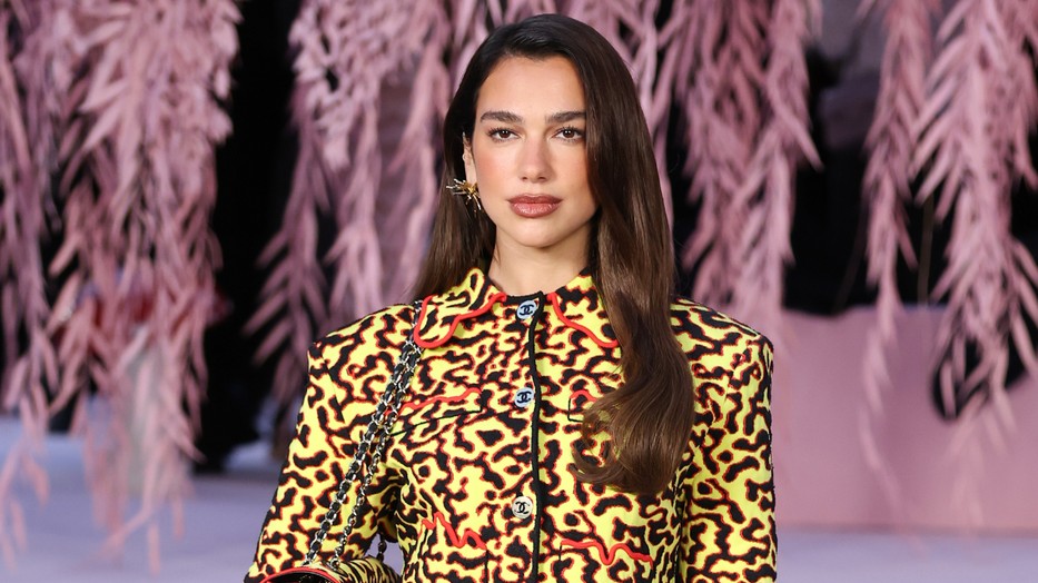 Dua Lipa meztelenruhájára még sokáig emlékezni fogunk