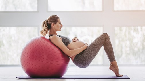 A terhesség alatt is sportolhatsz, de fontos, hogy tudatosan csináld