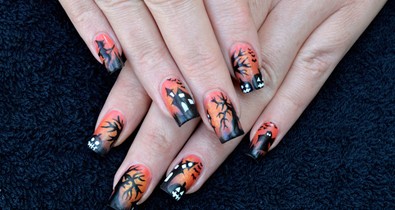 7 halloweeni manikűr, hogy neked legyen a legmenőbb a körmöd a hó végi bulin