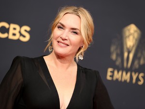 Kate Winslet Hollywood királynőjeként harcol a női test sokszínűségének elfogadásáért, a 2021-es Emmy gálán is