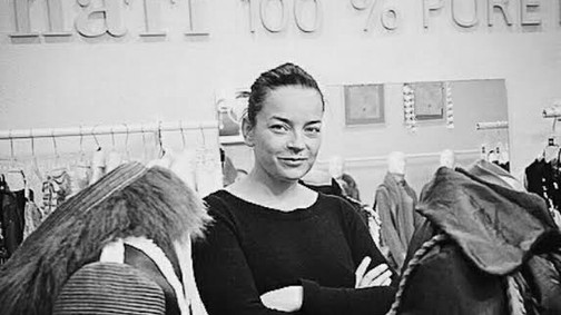 Exkluzív! Különleges magyar ruhák, egy nem mindennapi tervezőtől