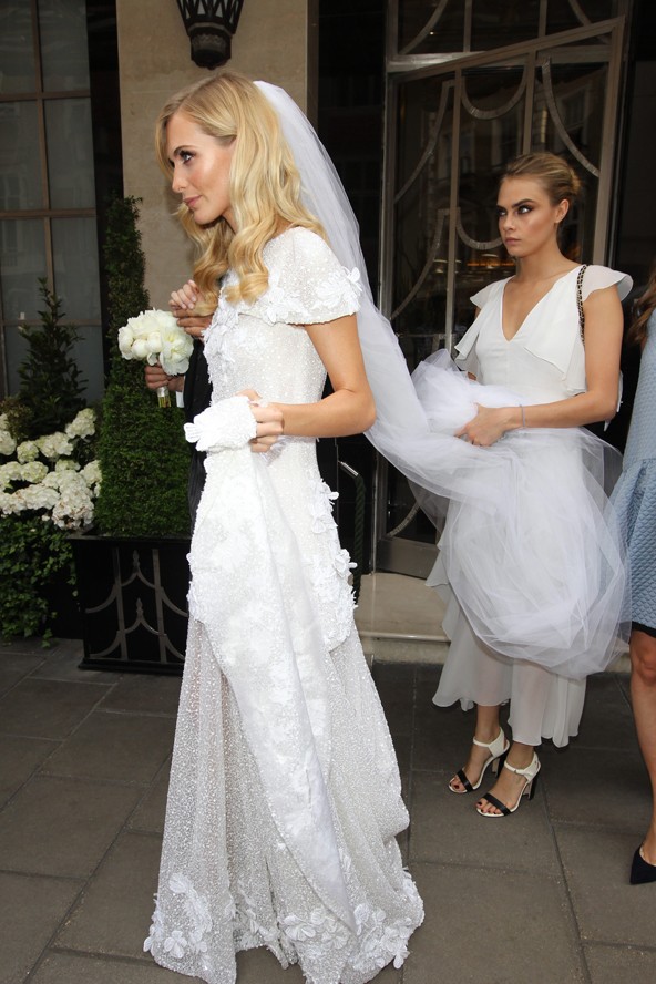 poppy delevingne, cara delevingne