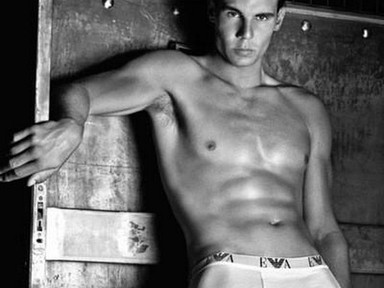 A teniszezők szexisebbek, mint a focisták?