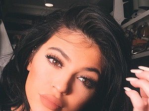 Kylie Jenner szája felrobbantja az internetet