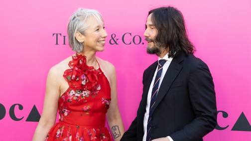 Keanu Reeves barátnője elárulta, milyen ember valójában a színész
