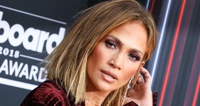 Jennifer Lopez elképesztő táncot nyomott a nyaralásán, figyeld csak!