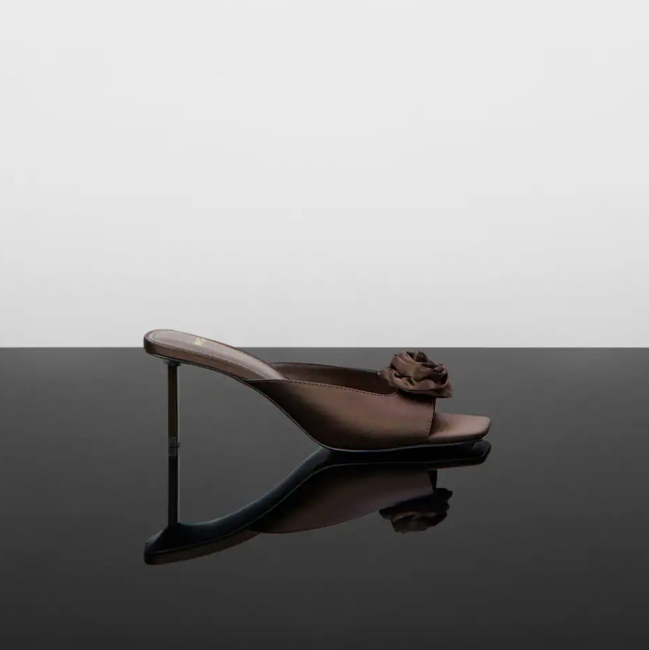 Papucs JEN CEBALLOS X MANGO 29 995 Ft