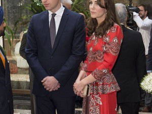 Kate Middleton lenyűgöző ruhában érkezett Indiába