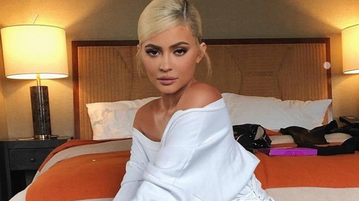 Jesszus, Kylie Jenner 19 évesen arra pacsizott, hogy nem volt még terhes
