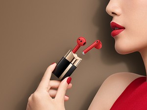 Ha létezik tökéletes kiegészítő, akkor ez az: íme a rúzs alakú fülhallgató!