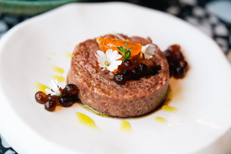 A TRIBE Table a konyha remekeit kínálja, amelyek ugyanolyan finomak, mint amilyen jól néznek ki