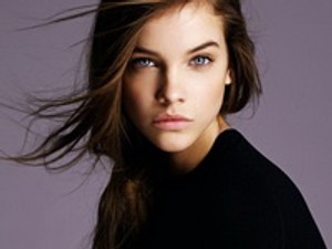 Természetes, szexi barna haj