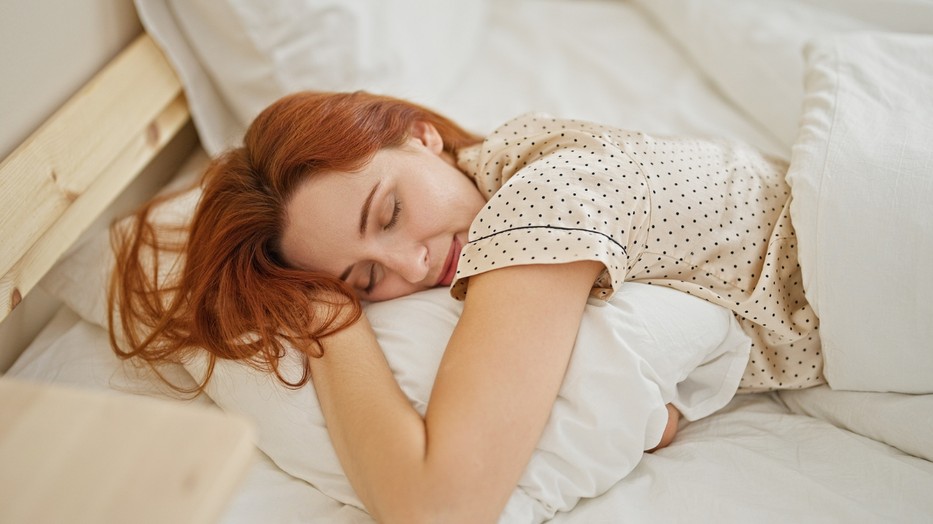 A rendszeres éjszakai ébredés akár pajzsmirigy-túlműködésre is utalhat