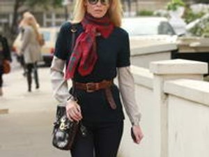 Hogy csinálja? 40 évesen is kifutó-kész!