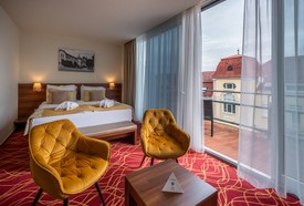 Felár nélkül akár az executive szobák egyikét is lefoglalhatod