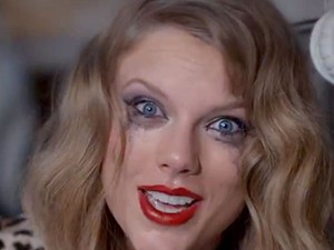 Taylor Swift kidobta Calvin Harrist!