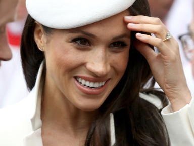 Meghan Markle szeplőit tetováltatta magára ez a lány, hogy hasonlítson a hercegnére...