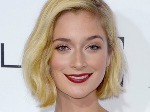 A sztárság küszöbén Caitlin FitzGerald, a hosszúlábú szépség