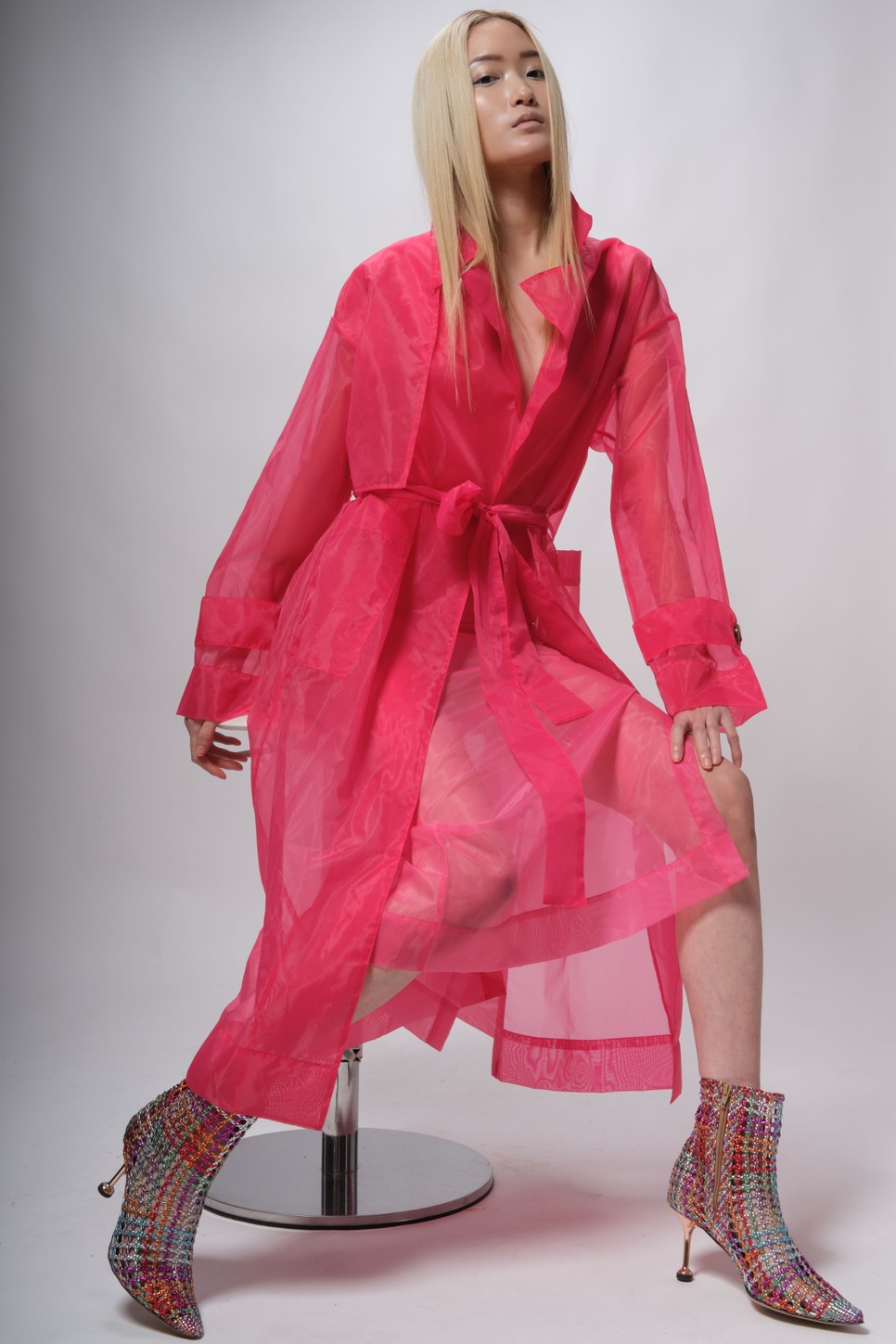 Figyelj arra, hogy a hajmosás minél kíméletesebben történjen, hogy hajad megőrizze nedvességtartalmát és színe intenzitását!