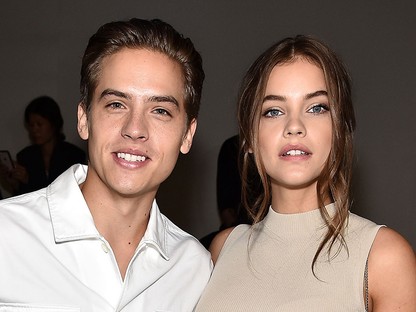 Palvin Barbara és Dylan Sprouse új közös sorozatot indítanak