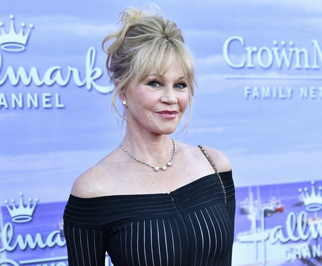 melanie griffith, dakota johnson, színésznő, villantás, bugyi villantás, vörös szőnyeg