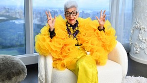 „A több az több, a kevesebb meg unalmas” - Iris Apfel üzenete a mai napig velünk van