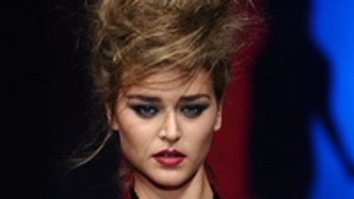 Ez az év legforróbb divatbemutatója!