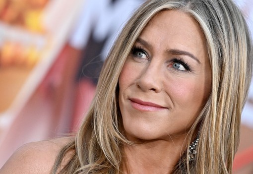 Ez a titka Jennifer Aniston tökéletes öltözködésének: és még csak nem is drága darabokból áll a gardróbja!