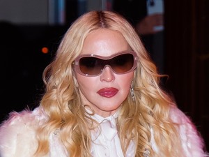 Madonna szerelmes fotókat posztolt 29 éves barátjával, csak úgy izzik közöttük a levegő