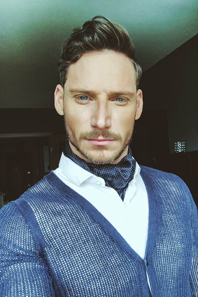 Álmodom, de nem ébredek fel! - Pedig jó lenne már!