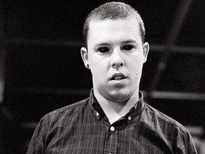 Szemétből igazgyöngy - Az év divatfilmje a McQueen