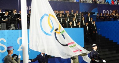 Bődületes hibát vétettek az olimpia megnyitóján: az egész világ láthatta a kínos jelenetet