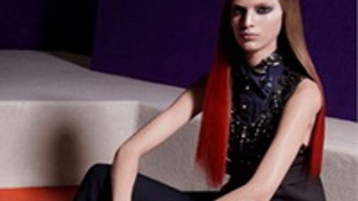 Óriási modellsiker! - Axente Vanessa a Prada őszi-téli kampányában