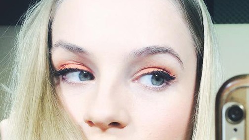 Iszak Eszti elárulja, mi kell ahhoz, hogy valakiből it-girl váljon