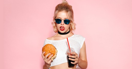 A diétás kóla tényleg pont olyan káros, mint a dohányzás? Szakértő válaszolt