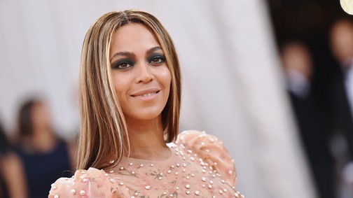 Beyoncé igazi istennő a Tiffany & Co. kampányában
