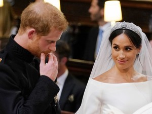 Szájról olvasó leplezte le Meghan Markle-t: Harry herceg felesége káromkodott az esküvője napján