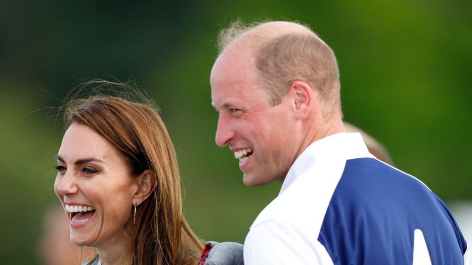 Katalin hercegné és Vilmos herceg forró puszikat váltottak