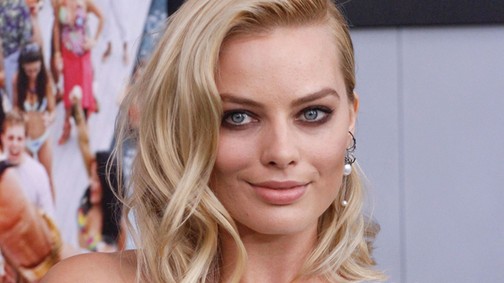 Hollywoodi álomnő: szőke, szexi és huncut