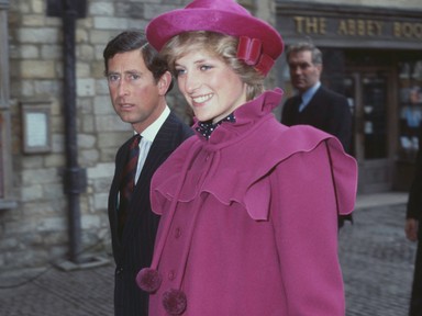 Károly herceg olyan dologgal viccelődött, ami összetörte Diana szívét!