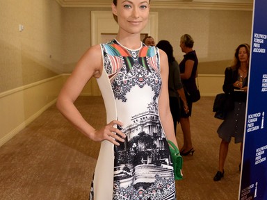 Izgalmas ruhában Olivia Wilde